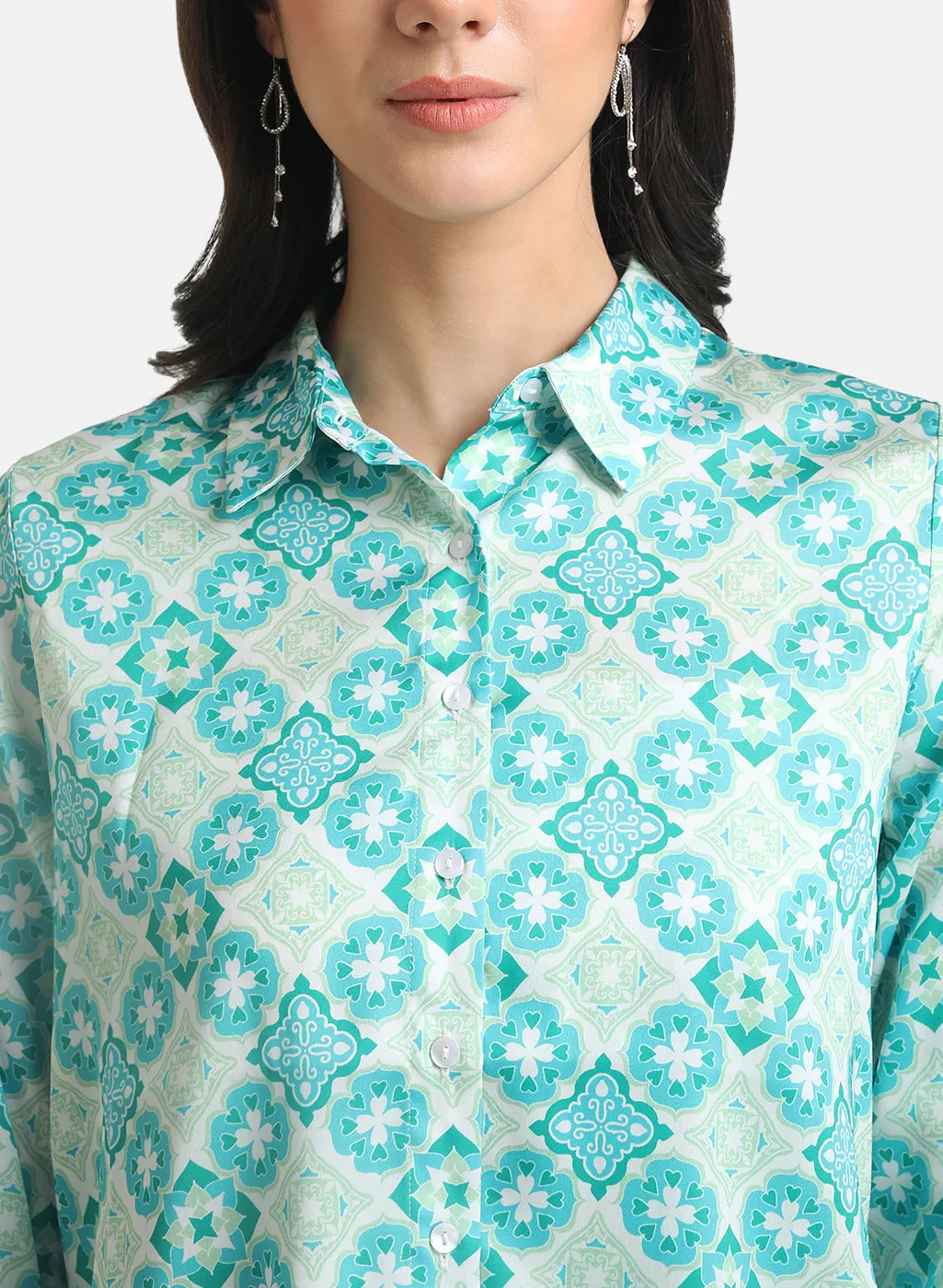 Border Print Patch Shirt