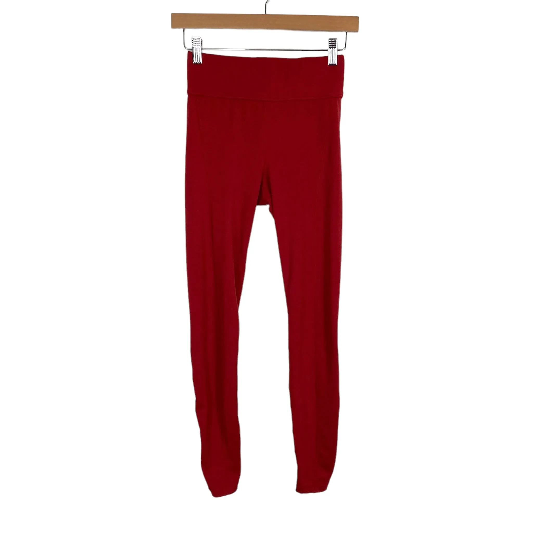 Carbon38 Red Dahlia Padang Macrame Leggings- Size S (we have matching sweatshirt, Inseam 27”, sold out online)