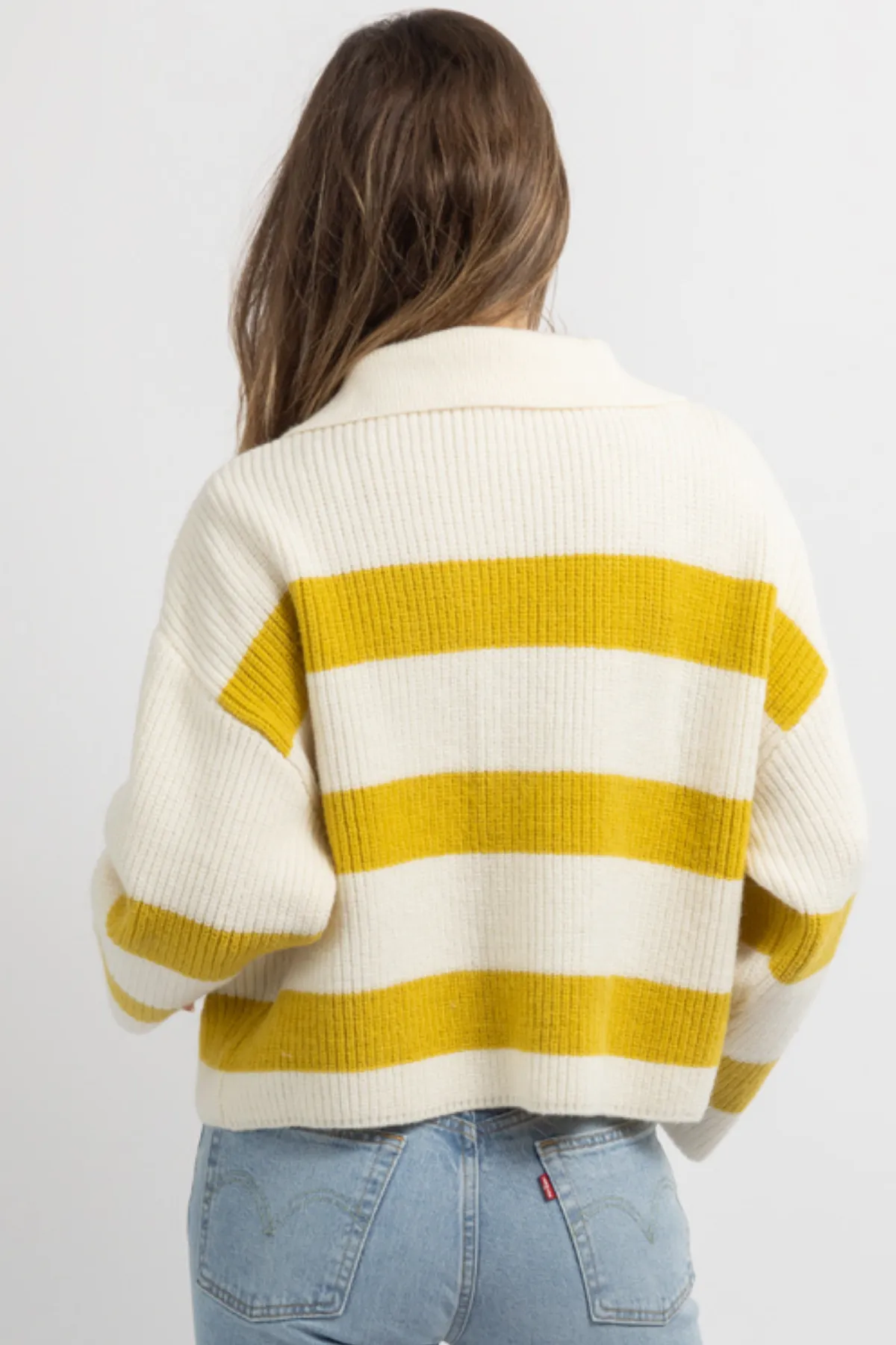 CHELSEY MUSTARD COLLAR CONTRAST SWEATER