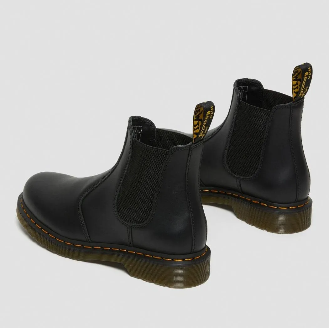 Dr. Martens 2976 Chelsea Boot