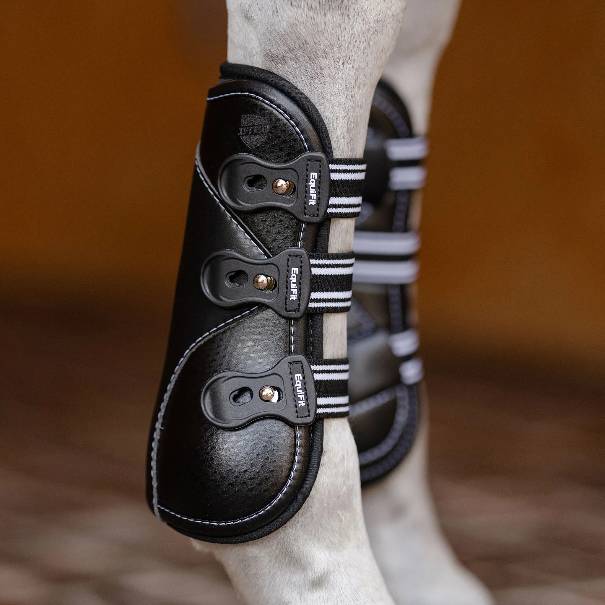 EquiFit D-Teq  Front Boot Black