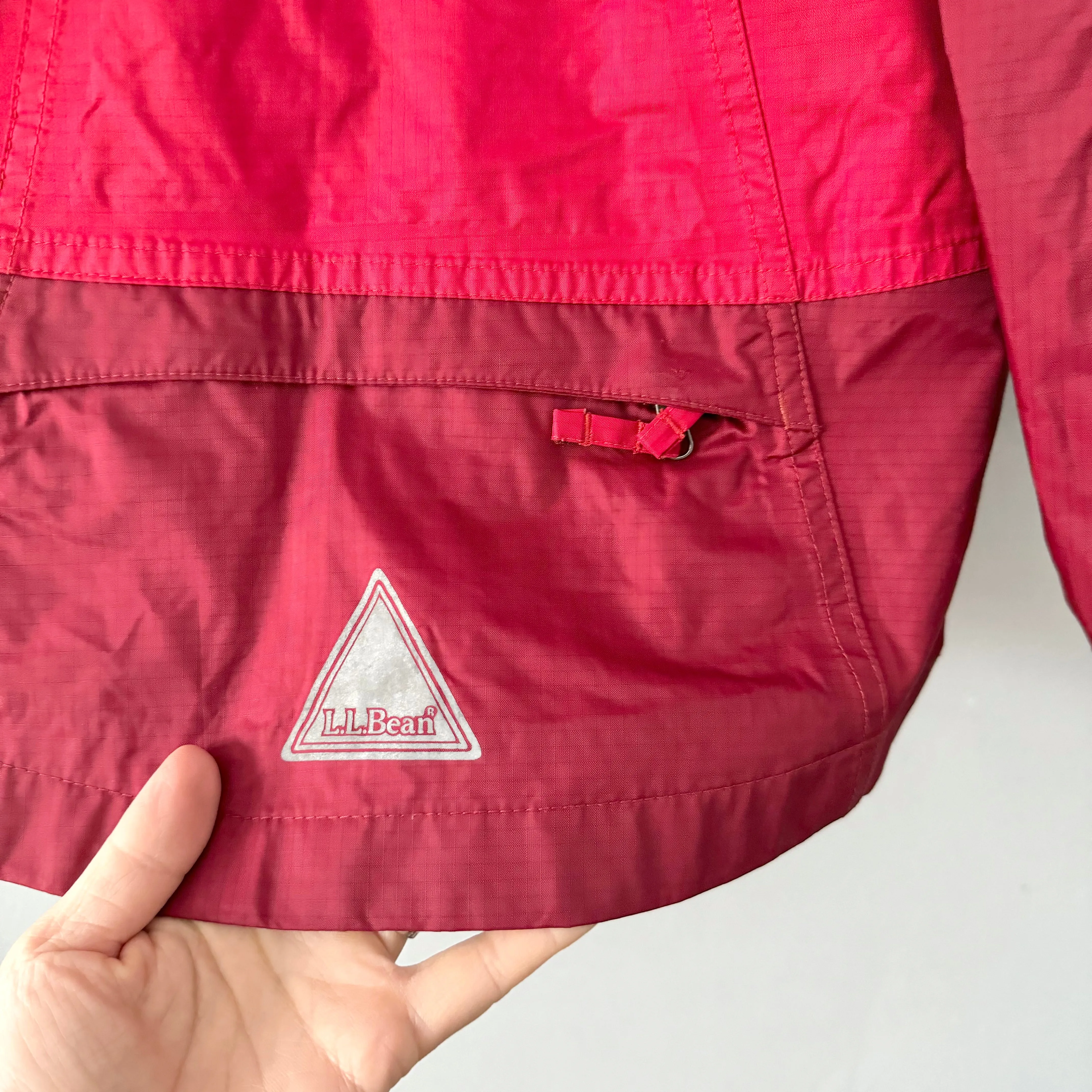 LL Bean / Red windbreaker / 6-7Y