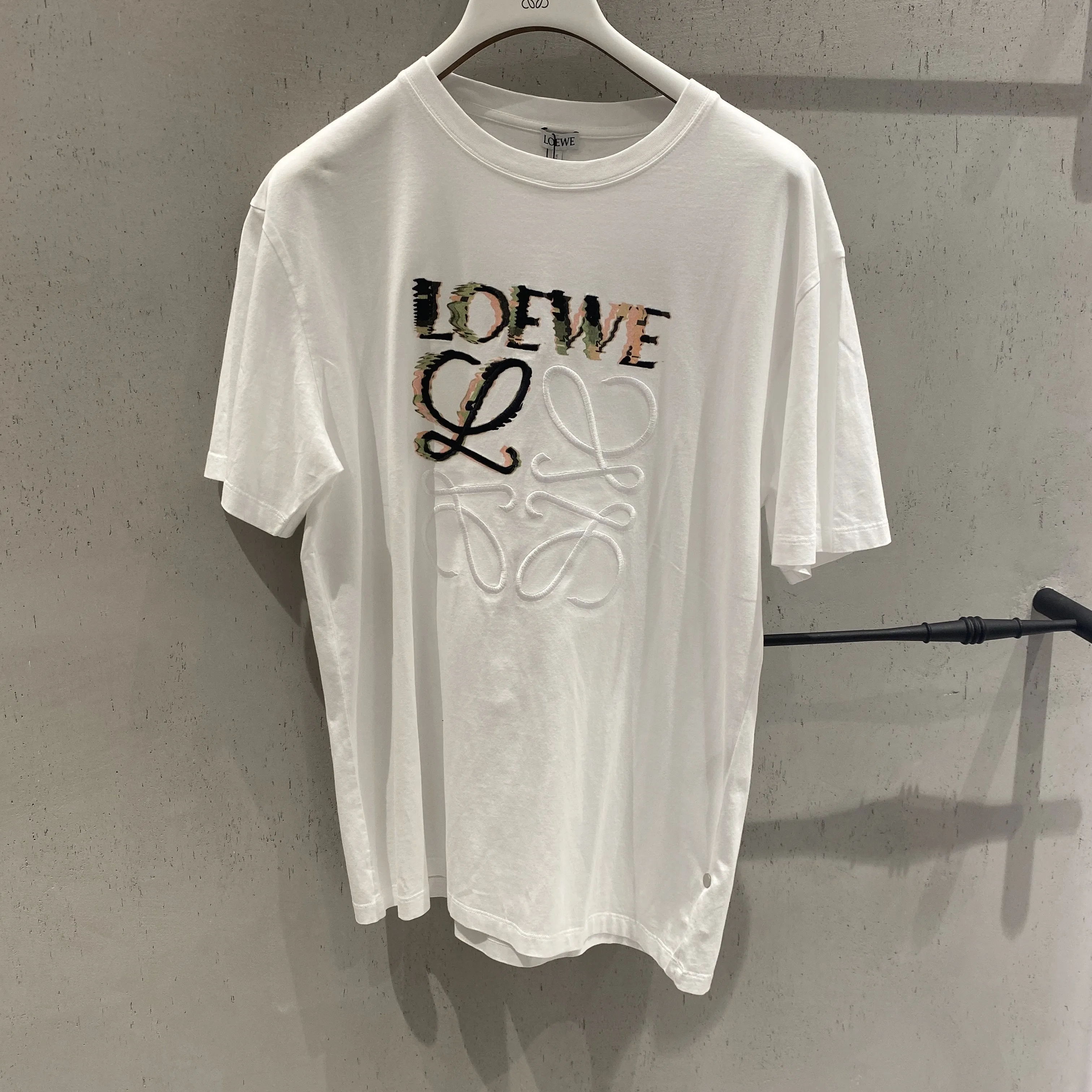 LOEWE  |Luxury T-Shirts