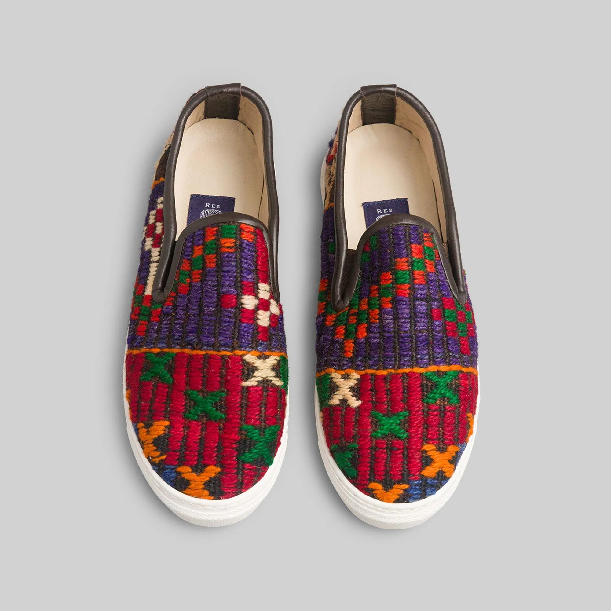 Men's Kilim Sneaker Size 8