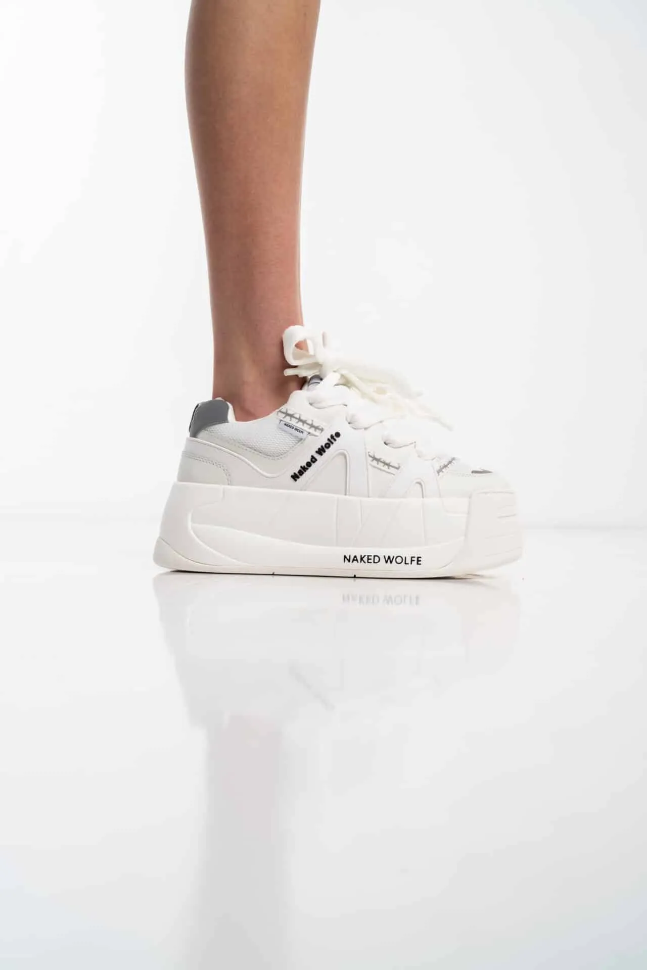 Naked Wolfe Ladie’s Slider White Sneaker Slider 00087