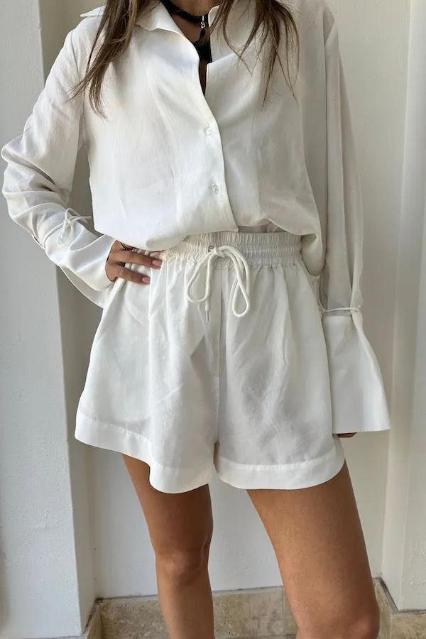 Shorts White