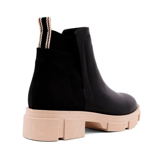 Shu Shop Yordana Boot