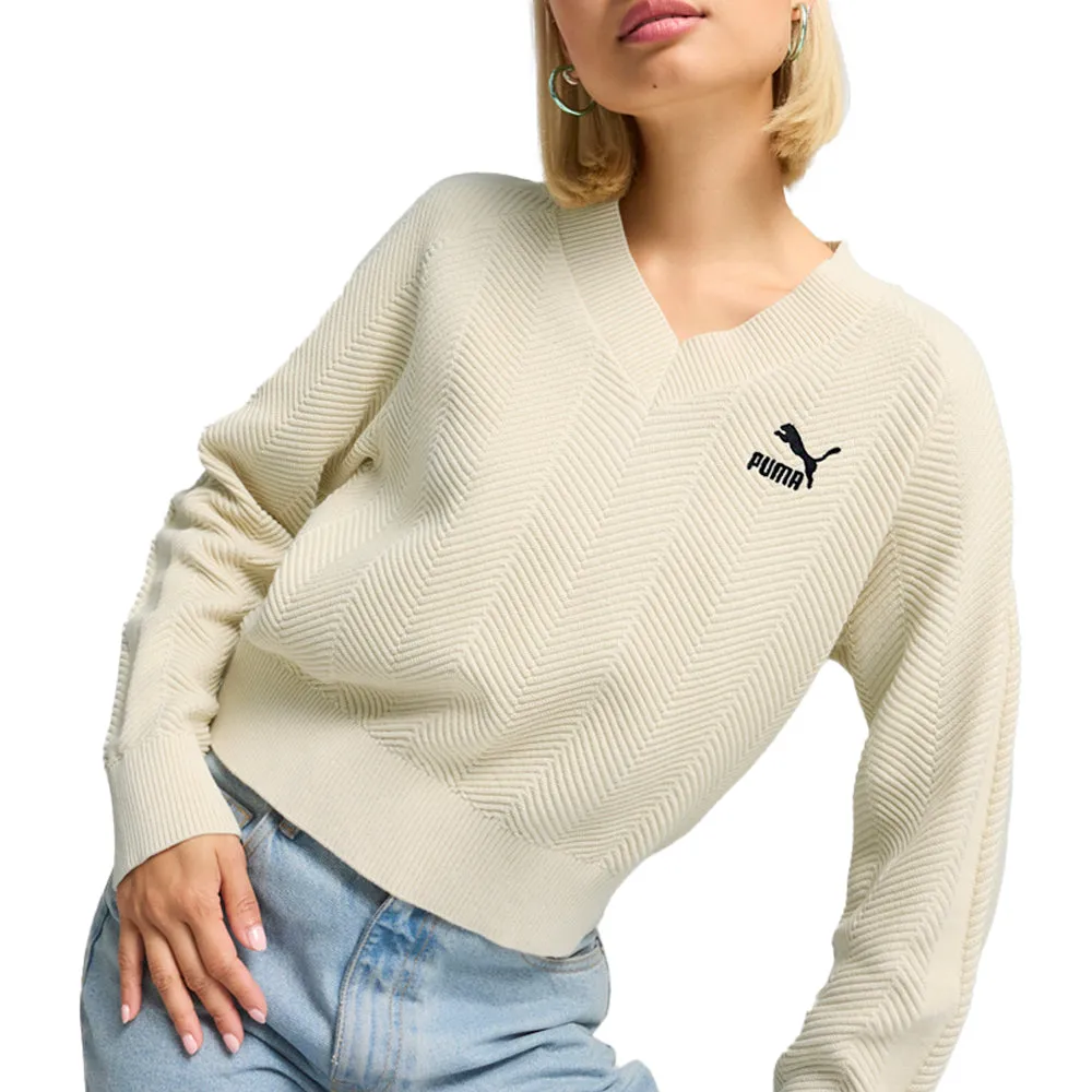 T7 Knitted Logo V Neck Long Sleeve Sweater