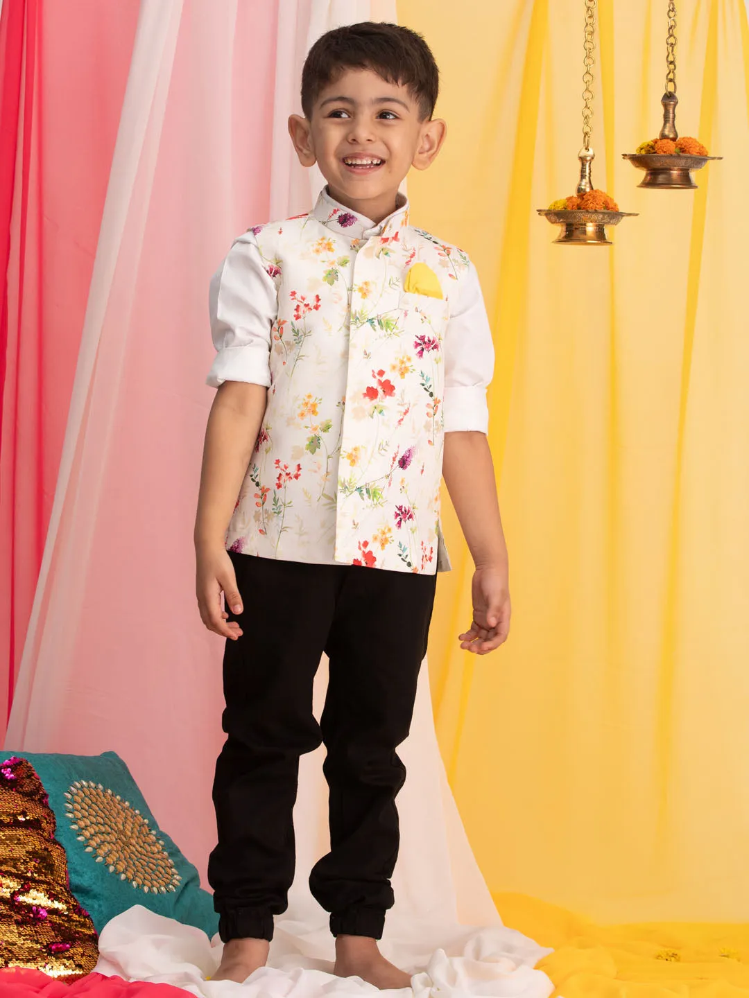 VASTRAMAY Boy's Multicolor Base Cotton Printed Nehru Jacket