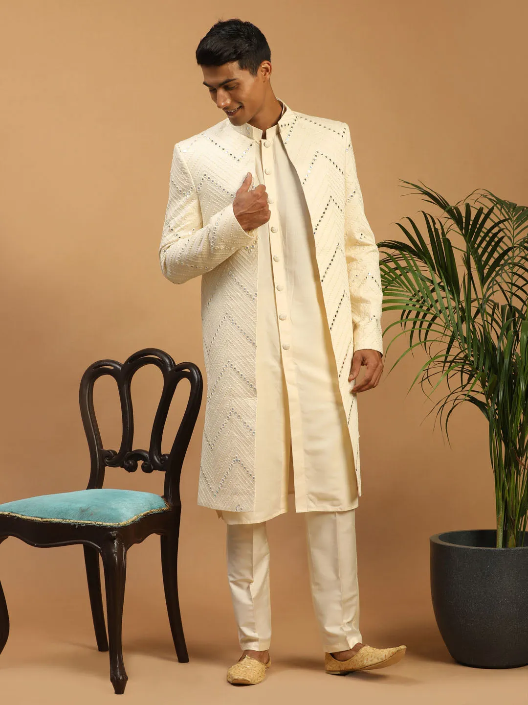 Vastramay Men's Cream Solid Kurta Pant Set With Mirror Over Coat Combo Set