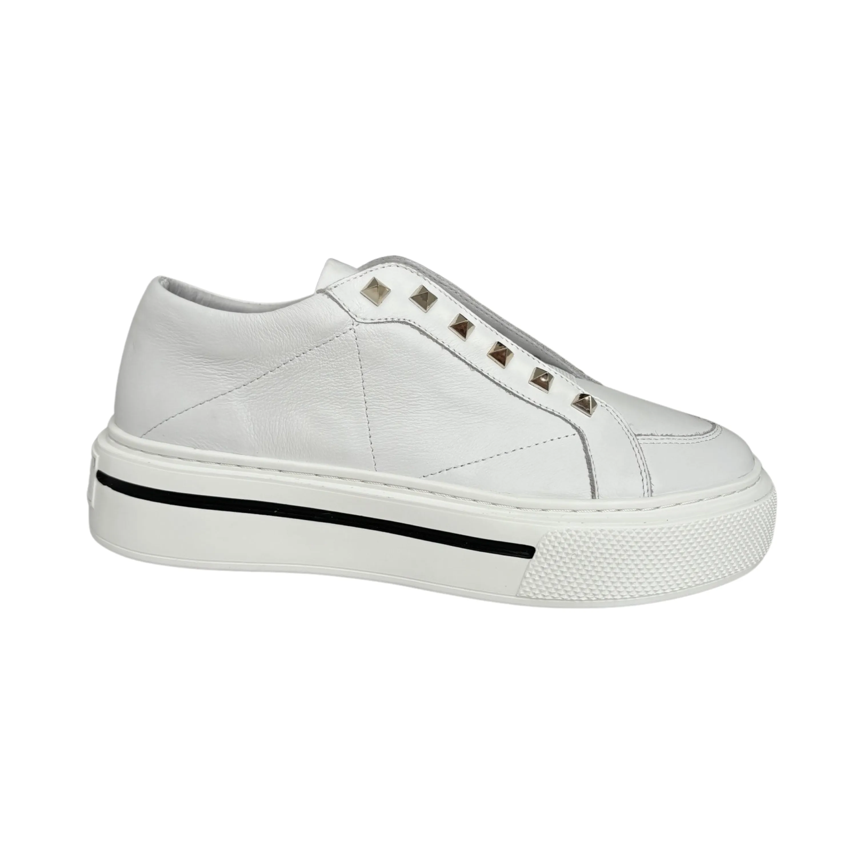 Vino White/Metallic Stud Sneaker