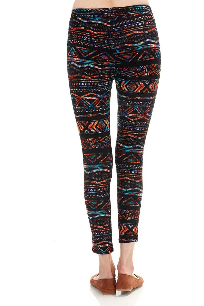 Women's Regular Multi Colored Triangle Shaped Pattern Leggings