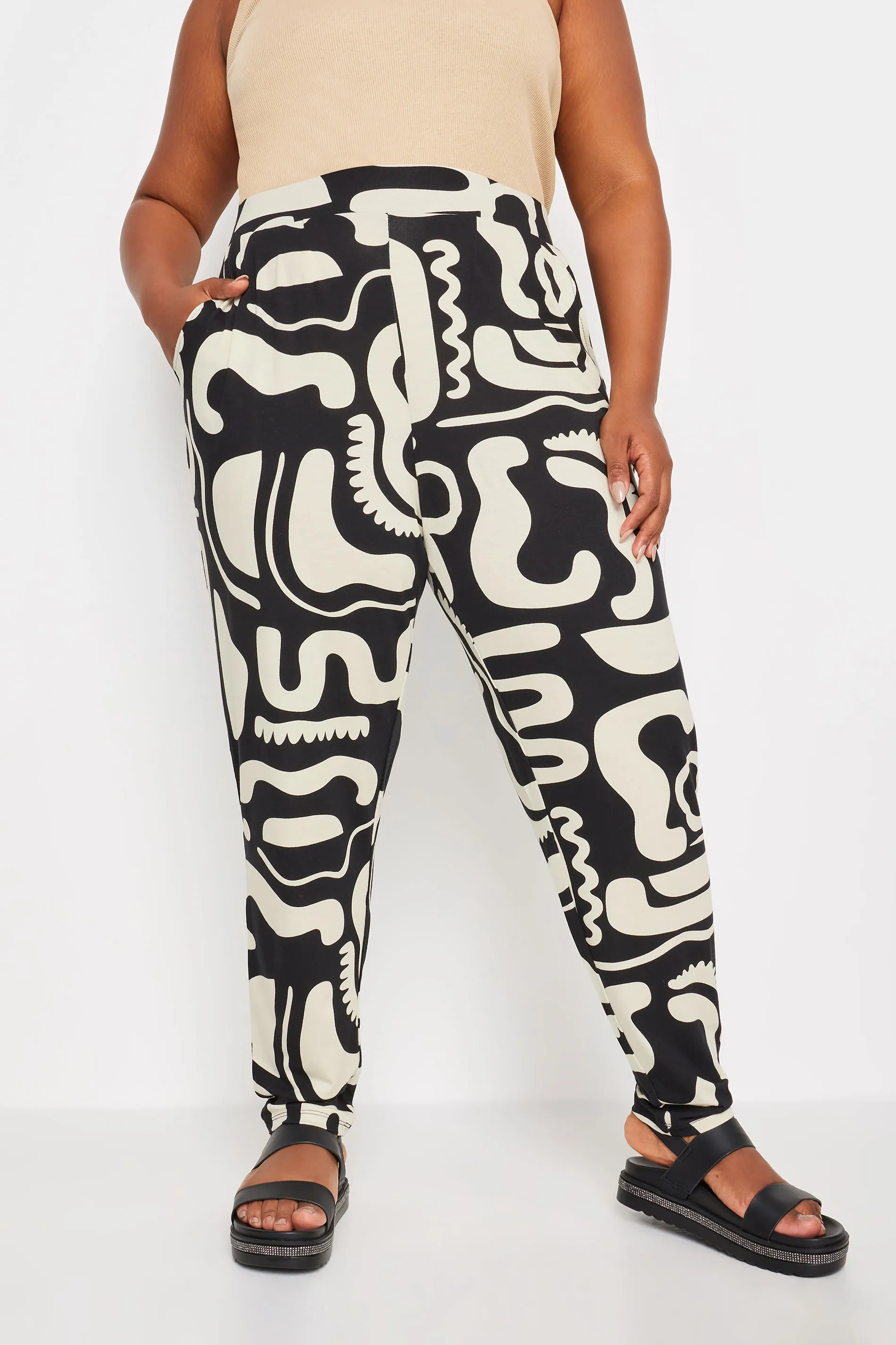 YOURS Curve Black & White Abstract Print Harem Trousers